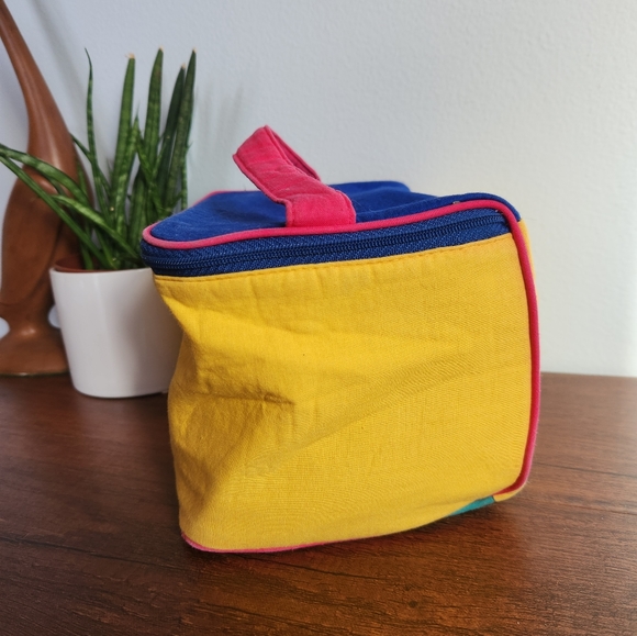 Pastel Colorblock Travel Makeup Beauty Case - Picture 7 of 9